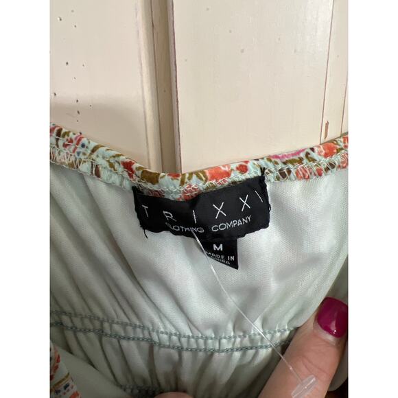 NWT Trixxi size medium floral sundress - Picture 2 of 3